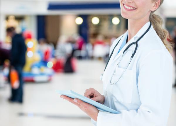 peste 1 200 de participanti la congresul national de dermatologie cinci zile de excelenta stiintifica inovatie si educatie medicala