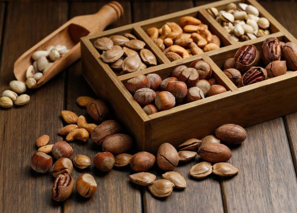 secretul nucilor moduri simple si delicioase de a consuma mai multe dintre aceste superalimente