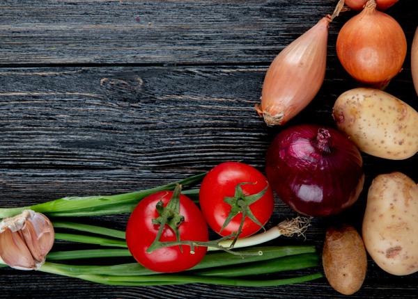 cine are nevoie de quinoa iata 17 superalimente subestimate pe care le ai deja in bucatarie
