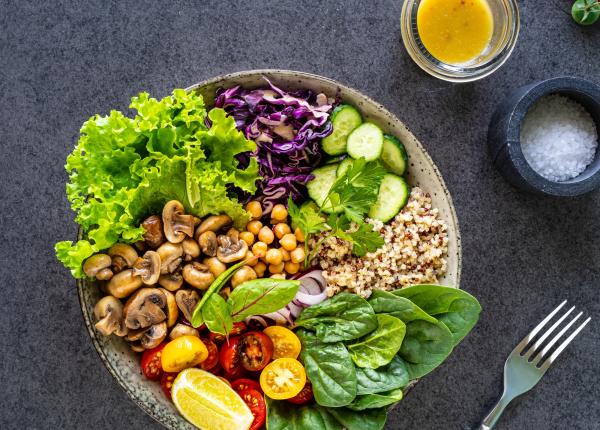 dieta care ar putea proteja creierul mai bine decat cea mediteraneana