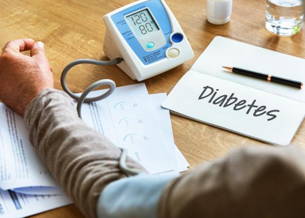 semnele ascunse ale diabetului dr virgiliu stroescu explica de ce ranile care nu se vindeca sunt un mare pericol