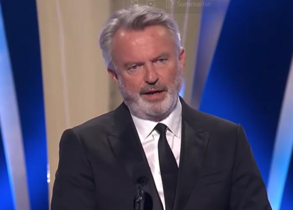 a murit actorul sam neill era cunoscut pentru rolul din jurassic park