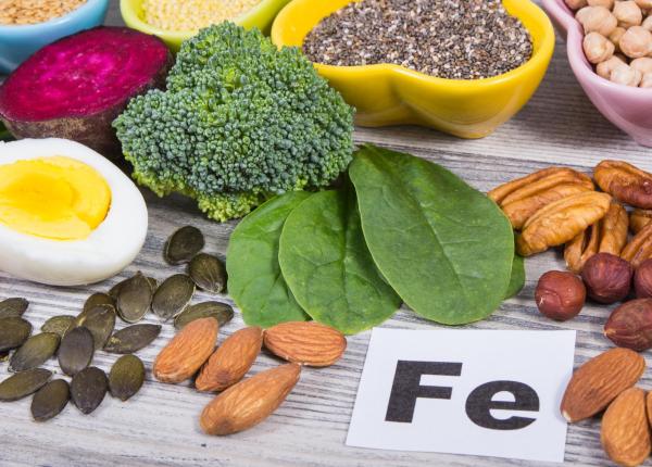 dieta pentru deficit de fier alimente care chiar cresc nivelul de fier ce trebuie sa mananci in anemia feripriva
