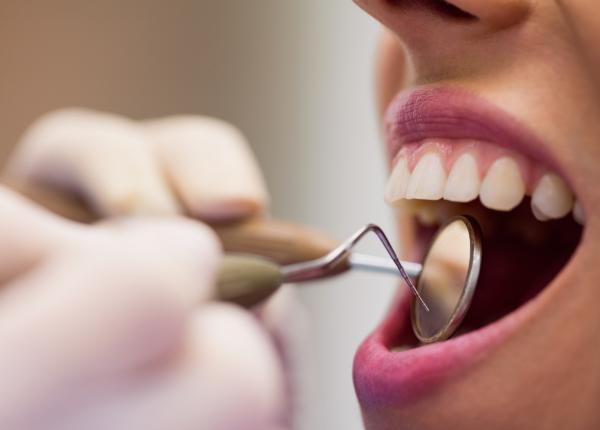 ce se intampla cand oamenii nu isi mai permit sa ajunga la dentist