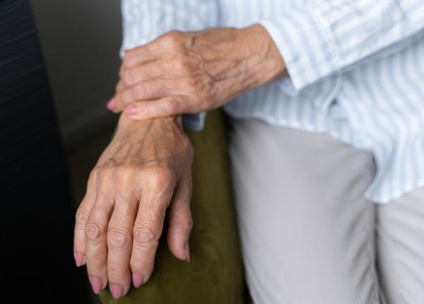 o manusa inteligenta ar putea schimba recuperarea mainii dupa avc