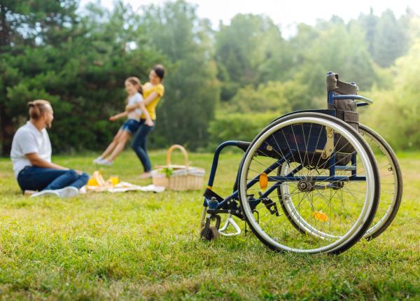 ministerul sanatatii modifica regulile de incadrare in grad de handicap
