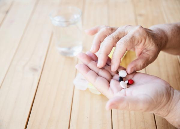 multivitaminele luate zilnic asociate cu o stare fizica mai buna la persoanele in varsta
