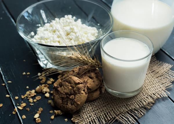ce se intampla cu colesterolul cand consumam lactate integrale