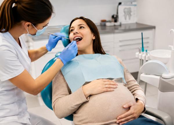 de ce trebuie neaparat sa mergi la dentist in perioada prenatala