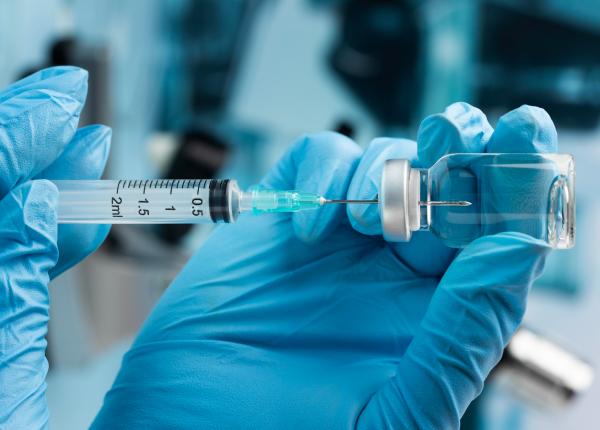 vaccinurile care te pot feri de gripa covid 19 si rsv ce trebuie sa stii inainte de sezonul rece