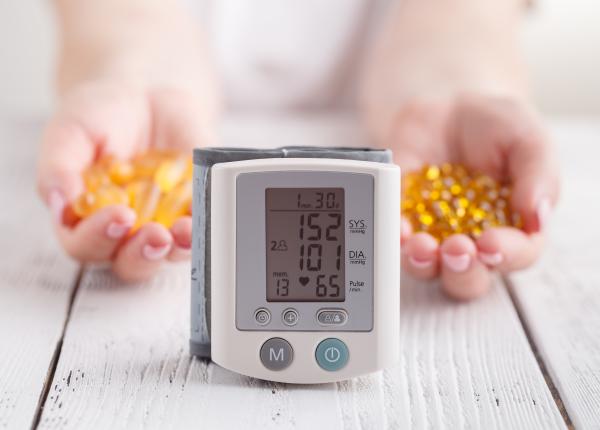 ce se intampla cu tensiunea cand iei ulei de peste si medicamente antihipertensive