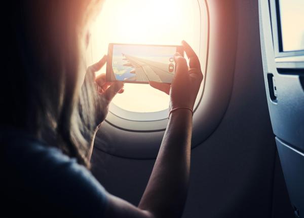 de ce te simti obosit dupa un zbor si ce poti face pentru a combate oboseala in avion