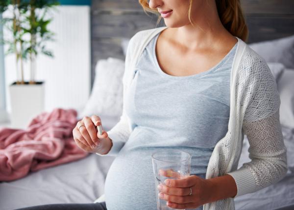 paracetamolul in sarcina poate influenta dezvoltarea reproductiva a fetitelor ovare si uter mai mici