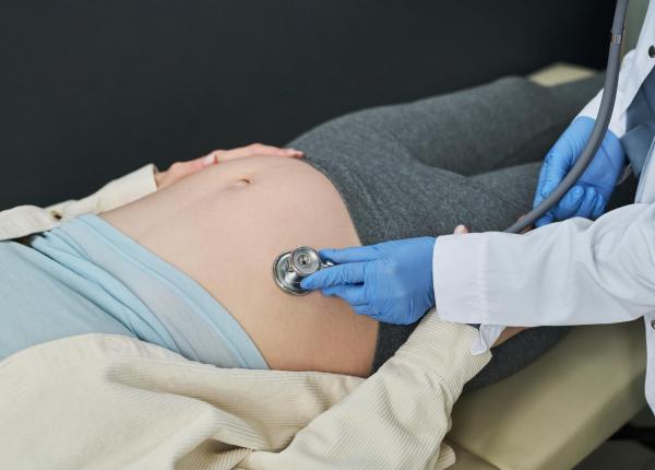 cand devine sarcina extrauterina o urgenta si ce riscuri poate avea dr patricia alexandra malusanu sanador ruptura tubara cea mai mare complicatie