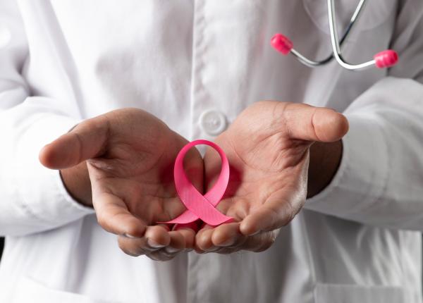 unul din opt cazuri de cancer are legatura cu o infectie cine este responsabila pentru cele mai multe cazuri