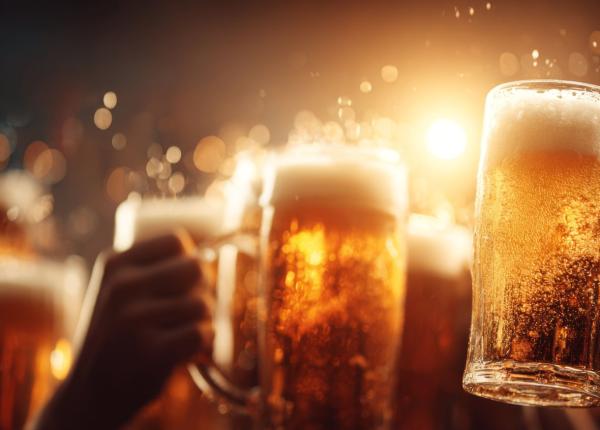 doua pahare de alcool pe zi cresc riscul de cancer de colon