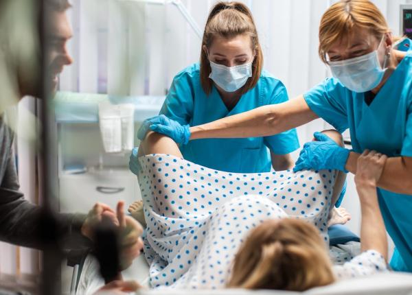 cezariana sau nastere naturala ce se intampla cu planseul pelvin dupa nastere