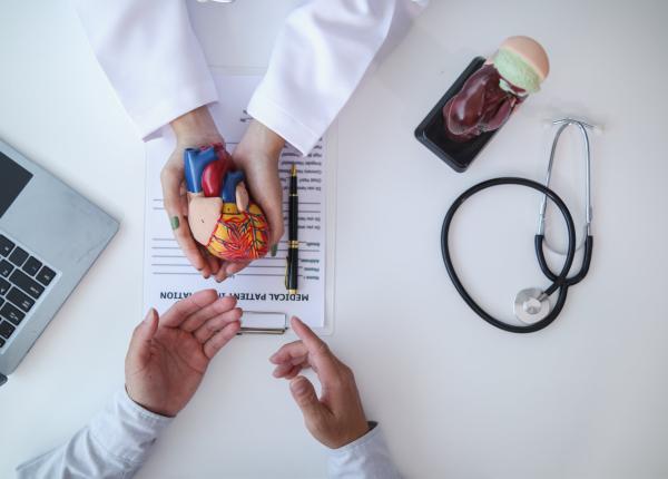 colesterolul ldl poate fi periculos chiar daca analizele par normale avertismentul unui medic cardiolog
