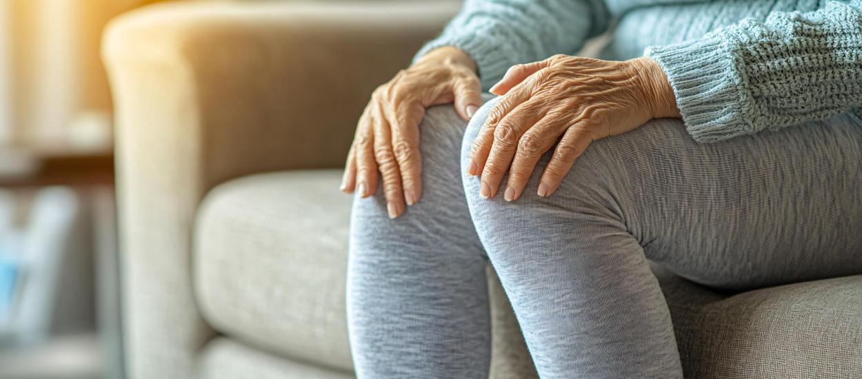 Durerea de genunchi: cauze, simptome și momentul potrivit pentru consult