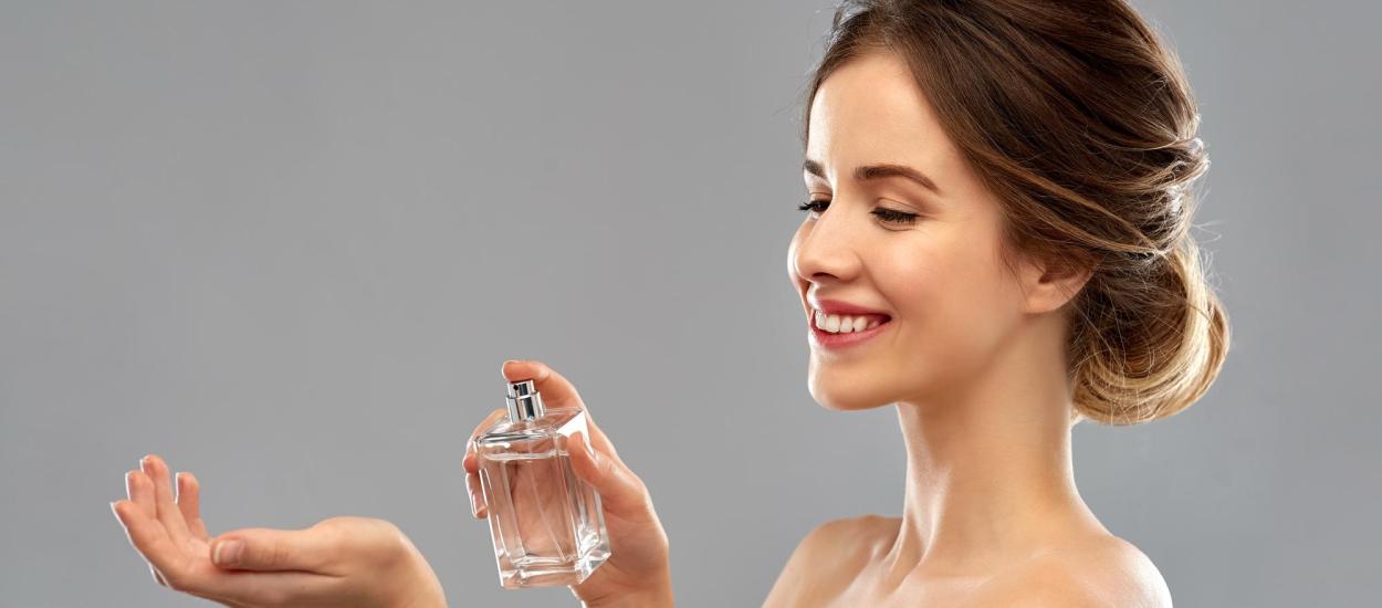 Cum să aplici parfumul pentru a rezista toată ziua