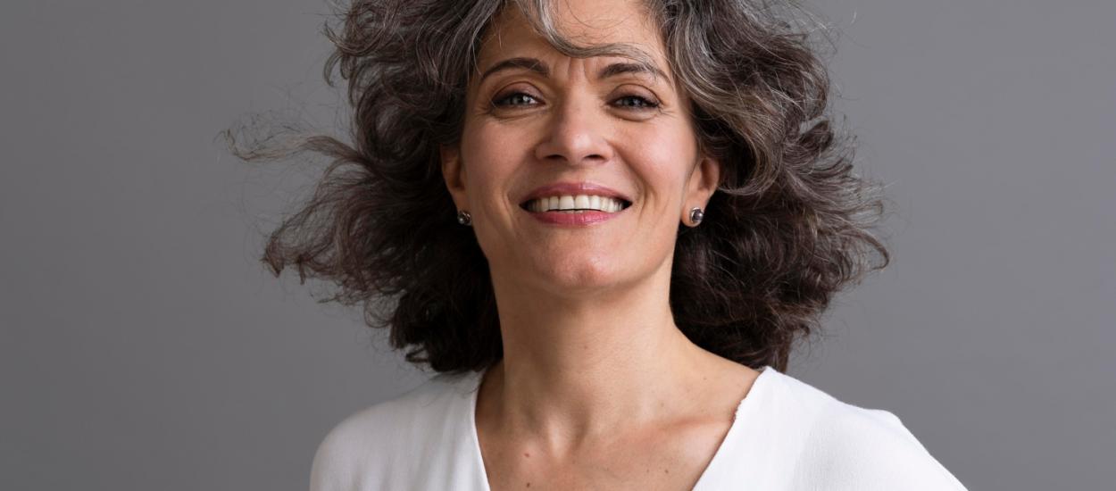 De ce încărunțește părul și când poate reveni culoarea. Ce au descoperit cercetătorii