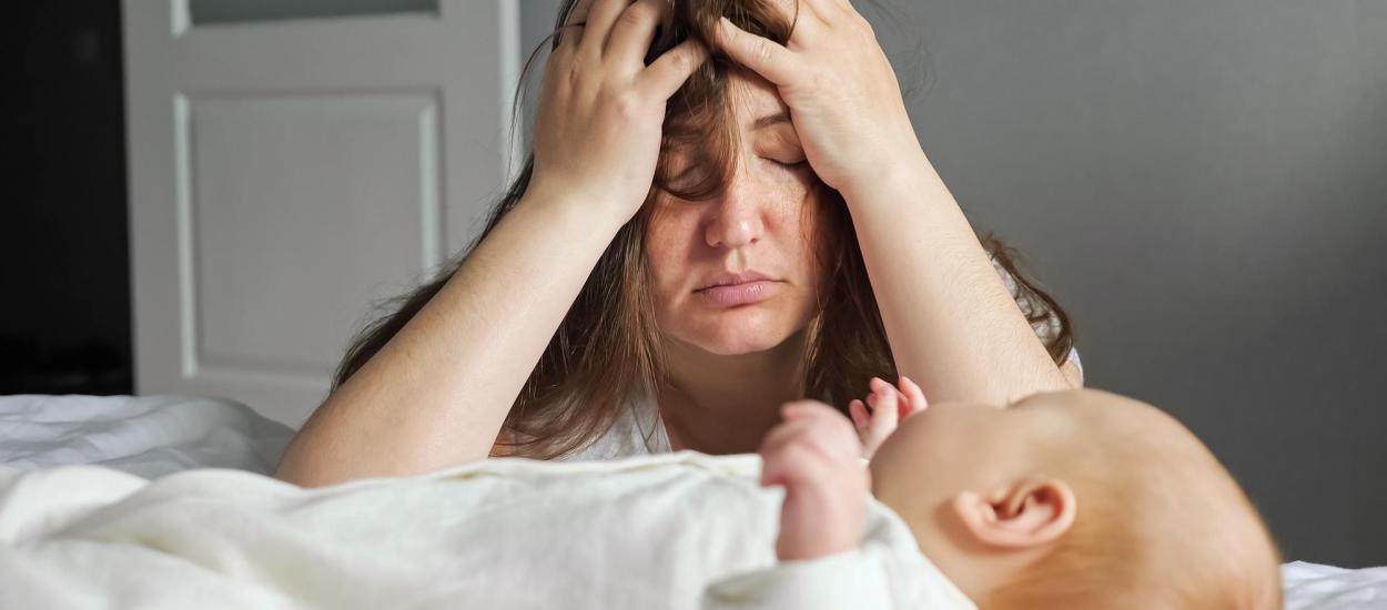Anxietatea postpartum: ce este, cum se manifestă și când trebuie mers la medic