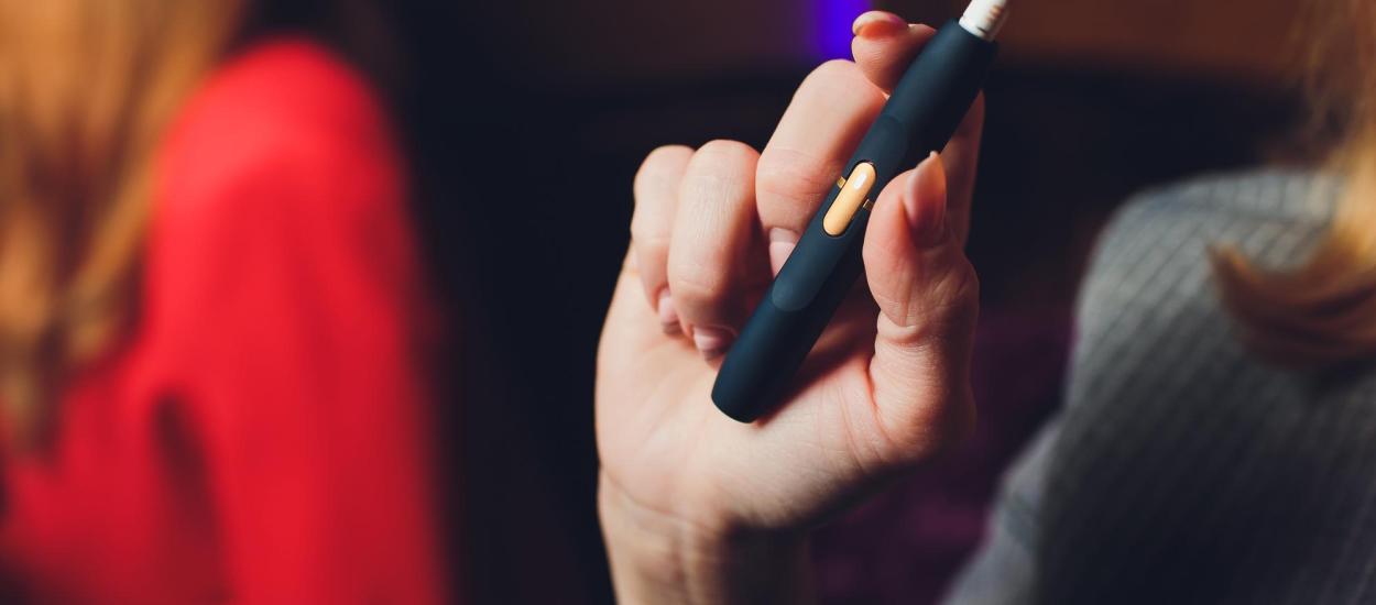 Produsele cu nicotină care nu ard tutunul, asociate cu reducerea markerilor de risc cardiovascular