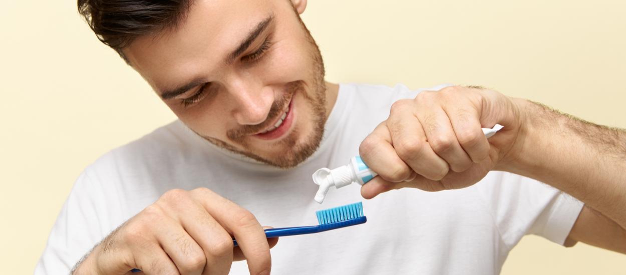 Pastă de dinți inspirată din natură: ar putea schimba viața celor cu sensibilitate dentară