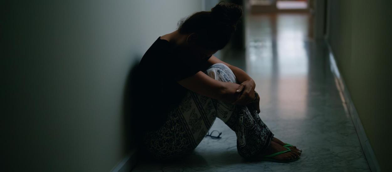 Violența domestică poate lăsa urme ascunse pe creier