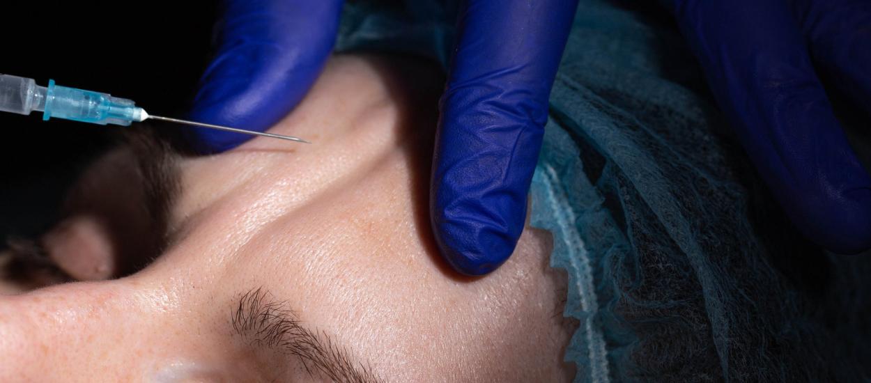 Botox: ce reacții adverse poate provoca și care sunt semnele de alarmă