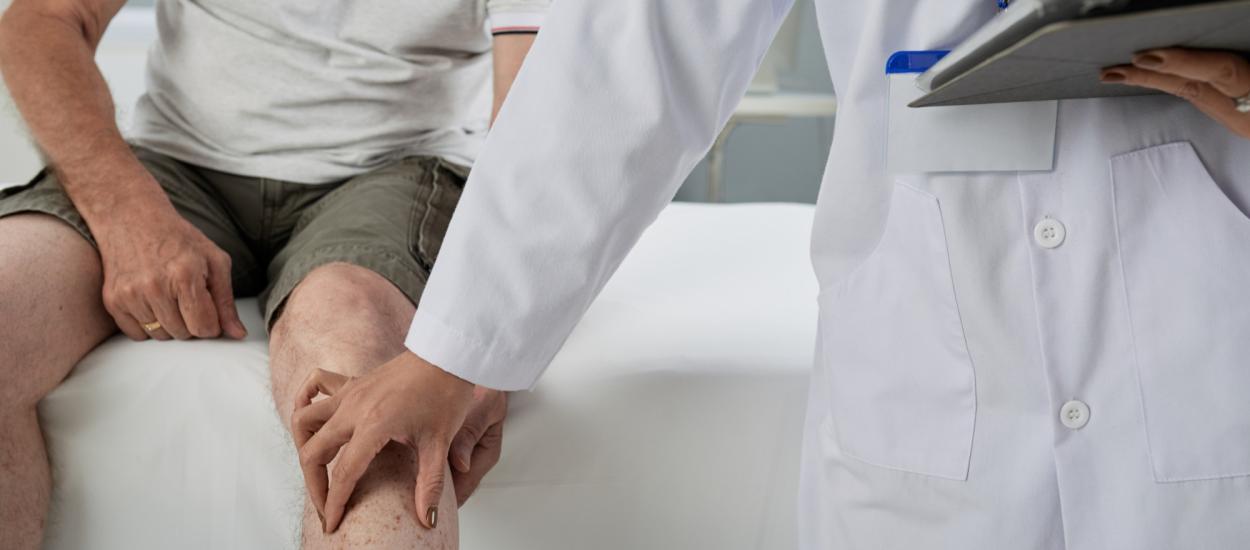 Hipertensiunea arterială poate accelera deteriorarea articulațiilor cauzată de osteoartrită printr-o cale hormonală recent identificată