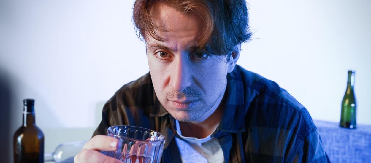 Ce face alcoolul în creier în mai puțin de o oră. Descoperirea oamenilor de știință
